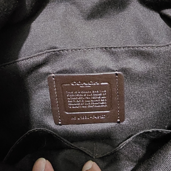 Authentic Coach hobo Handbag - Picture 8 of 12